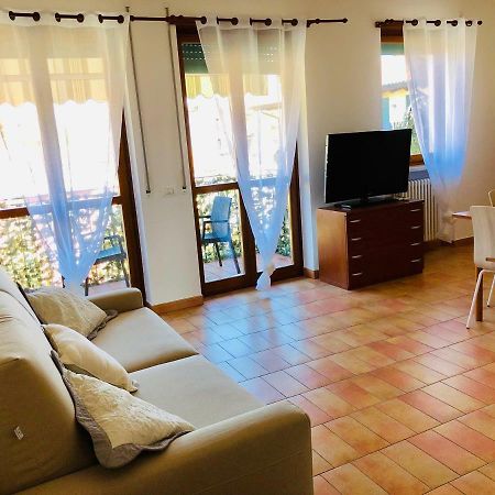 Appartamento Peschiera - Zona Ospedale Pederzoli Peschiera del Garda Kültér fotó